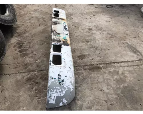 International 4900 Bumper Assembly, Front