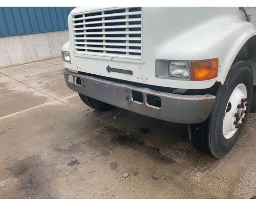 International 4900 Bumper Assembly, Front