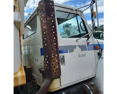 International 4900 Cab