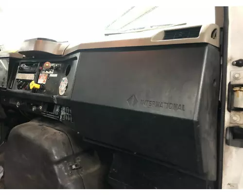 International 4900 Dash Assembly