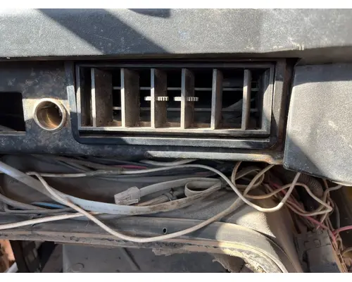 International 4900 Dash Assembly