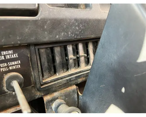 International 4900 Dash Assembly