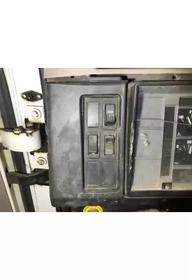 International 4900 Dash Assembly
