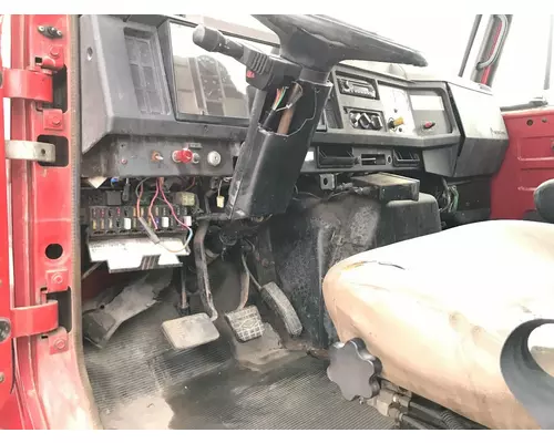 International 4900 Dash Assembly