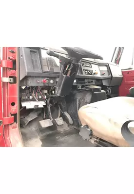 International 4900 Dash Assembly