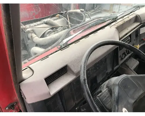 International 4900 Dash Assembly