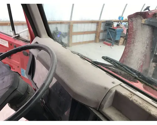 International 4900 Dash Assembly