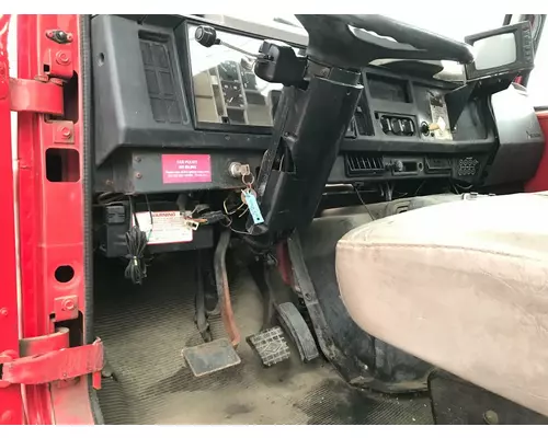 International 4900 Dash Assembly