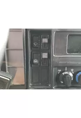 International 4900 Dash Assembly