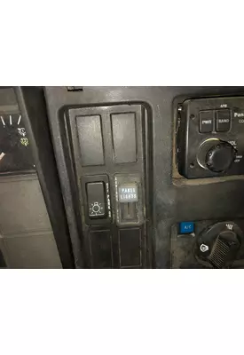 International 4900 Dash Assembly