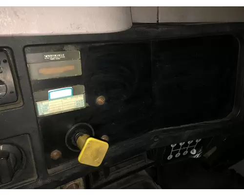 International 4900 Dash Assembly