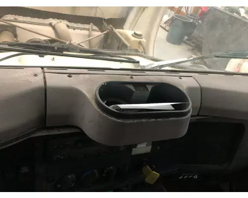 International 4900 Dash Assembly