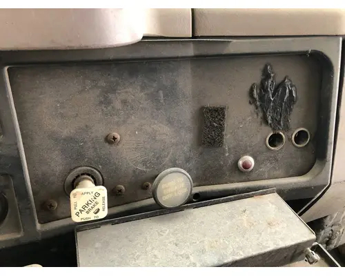 Dash Panel International 4900 Vander Haags Inc Cb