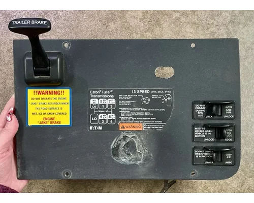 Dash Panel INTERNATIONAL 4900 HIGH MOUNTAIN HORSEPOWER