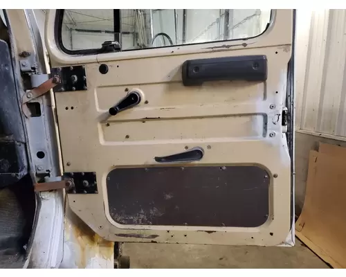 International 4900 Door Assembly, Front