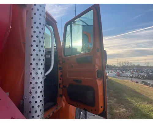 International 4900 Door Assembly, Front