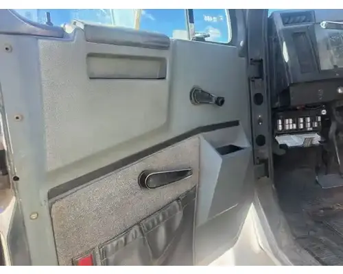 International 4900 Door Assembly, Front