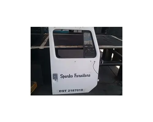 Door Assembly, Front INTERNATIONAL 4900 American Truck Salvage