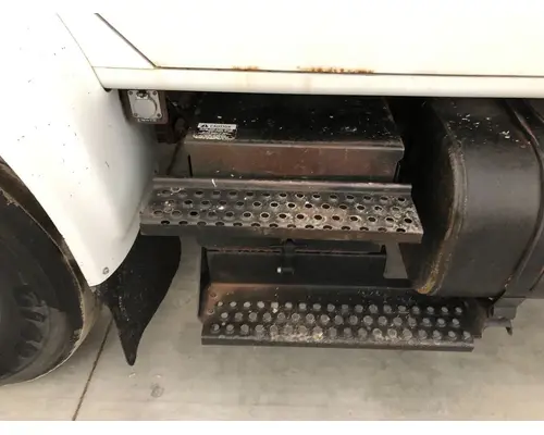 International 4900 Engine Brackets, Misc.