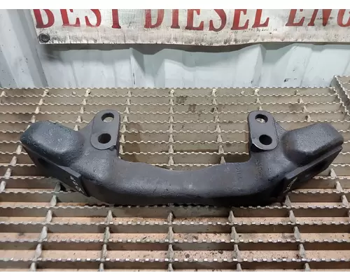 International 4900 Engine Mounts