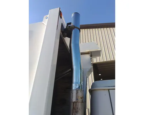 Exhaust Pipe INTERNATIONAL 4900 LKQ Thompson Motors - Wykoff