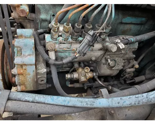 Fuel Pump (Injection) INTERNATIONAL 4900 B &amp; W  Truck Center