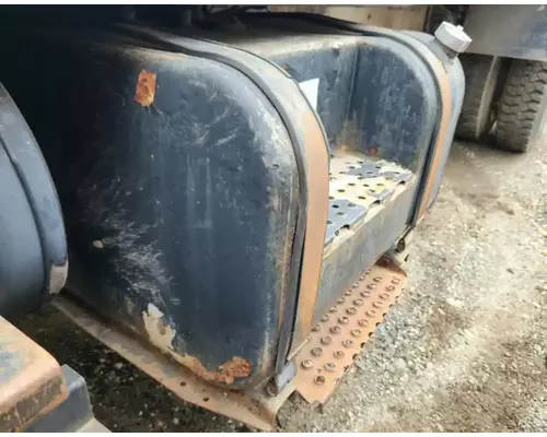 International 4900 Fuel Tank