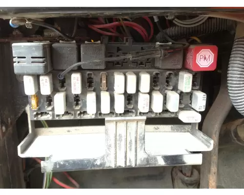 International 4900 Fuse Box