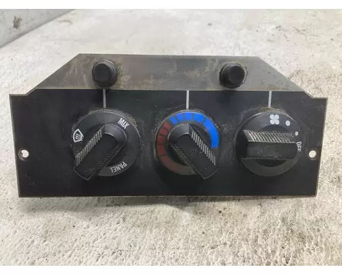 International 4900 Heater & AC Temperature Control