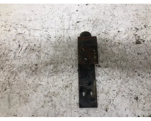 International 4900 Hood Rest