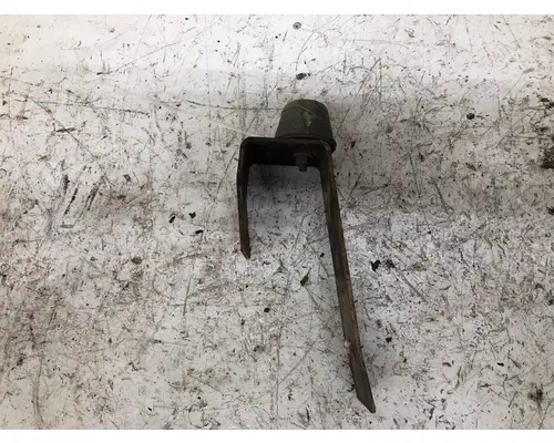 International 4900 Hood Rest