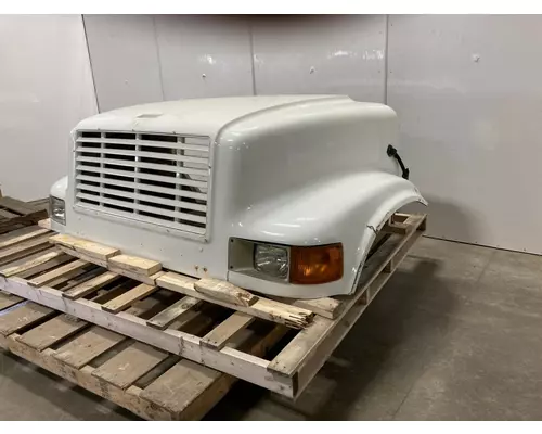 International 4900 Hood