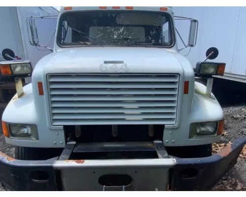 International 4900 Hood