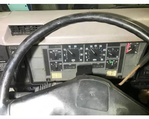 International 4900 Instrument Cluster