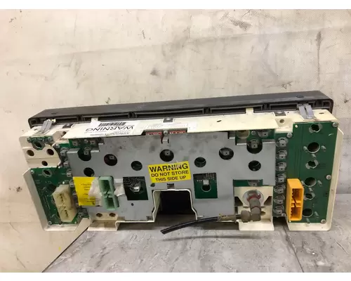 International 4900 Instrument Cluster