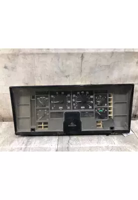 International 4900 Instrument Cluster