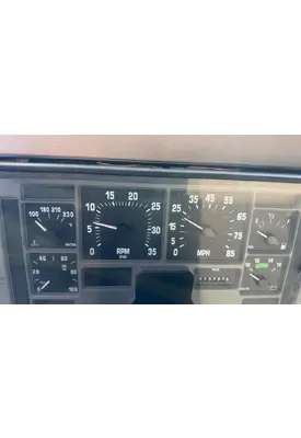 International 4900 Instrument Cluster