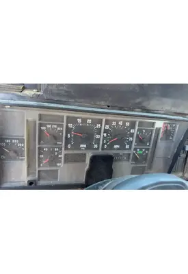 International 4900 Instrument Cluster