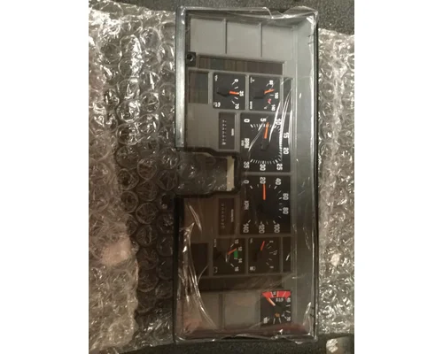 Instrument Cluster INTERNATIONAL 4900 Marshfield Transportation Products