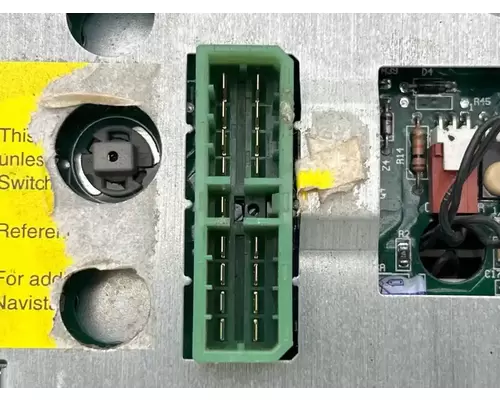 International 4900 Instrument Cluster