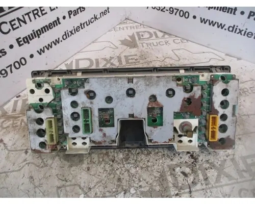 International 4900 Instrument Cluster