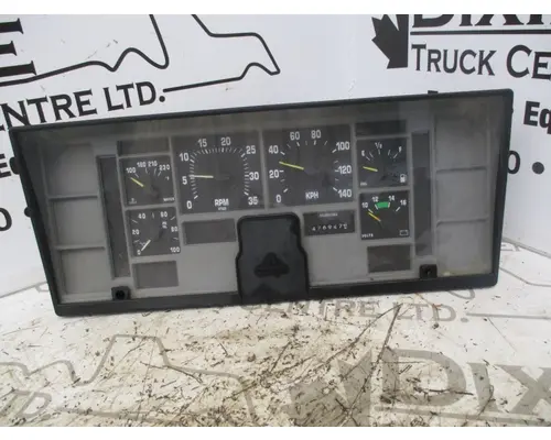 International 4900 Instrument Cluster
