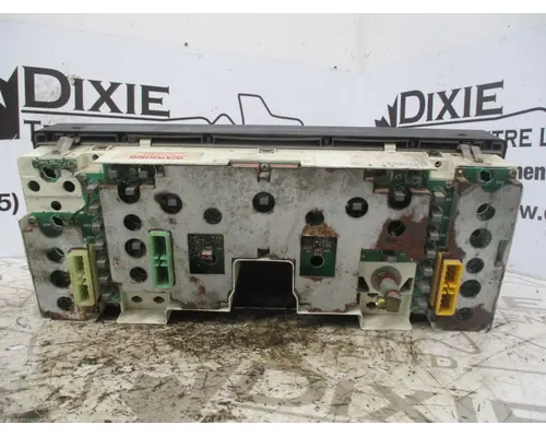 International 4900 Instrument Cluster