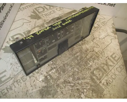 International 4900 Instrument Cluster