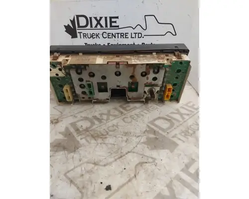 International 4900 Instrument Cluster