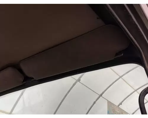 Interior Sun Visor International 4900 Vander Haags Inc Cb