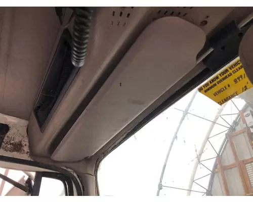 Interior Sun Visor International 4900 Vander Haags Inc Cb