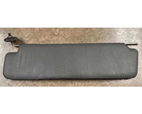 Interior Sun Visor INTERNATIONAL 4900 HIGH MOUNTAIN HORSEPOWER