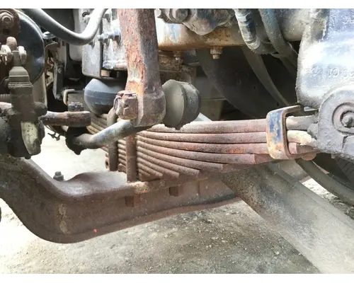 International 4900 Leaf Spring, Front