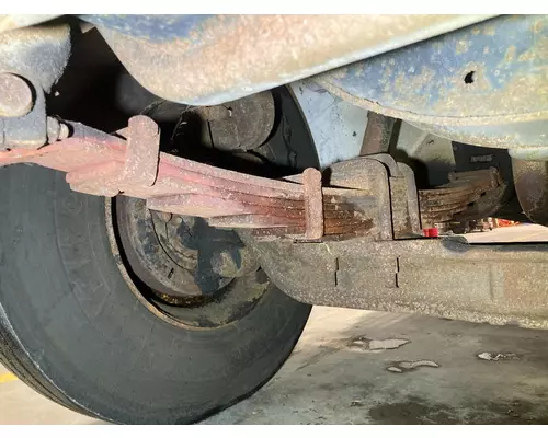 International 4900 Leaf Spring, Front